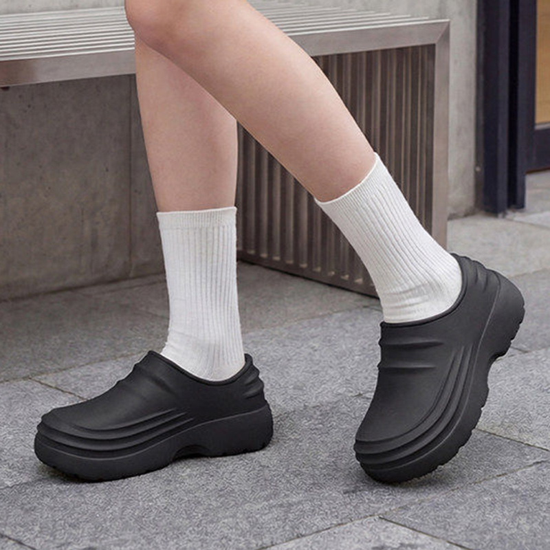 أحذية طبية مريحة بنعل سميك من  - مراجعة Waders وسعره